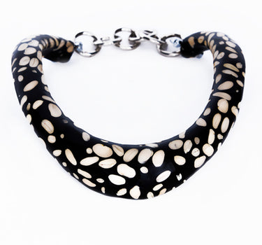 U Collar Necklace